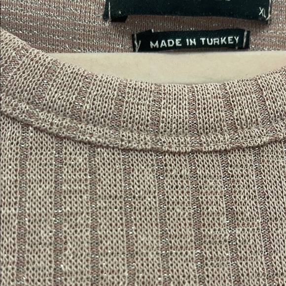 Reserved Mauve Ribbed Muscle Tee - Picture 7 of 8